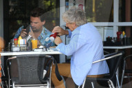EXKLUSIV - Rod Stewart mit seinem Sohn Sean beim Lunch in Malibu