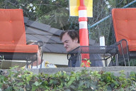 PEOPLE - Brad Pitt und Quentin Tarantino auf dem Set zu "Once Upon a Time"