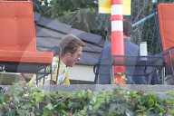PEOPLE - Brad Pitt und Quentin Tarantino auf dem Set zu "Once Upon a Time"