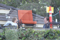 PEOPLE - Brad Pitt und Quentin Tarantino auf dem Set zu "Once Upon a Time"