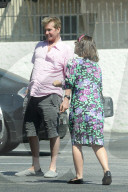 PEOPLE - Val Kilmer bummelt mit Tochter Mercedes in Los Angeles