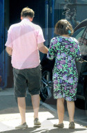 PEOPLE - Val Kilmer bummelt mit Tochter Mercedes in Los Angeles