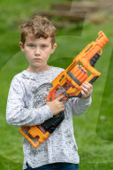 FEATURE - Fehlalarm beim Kindergeburtstag: Nachbarn haben das Nerf-Spielen komplett missverstanden und die Polizei gerufen