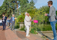 PEOPLE - Judi Dench besucht die Wisley Flower Show in Surrey