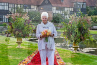 PEOPLE - Judi Dench besucht die Wisley Flower Show in Surrey