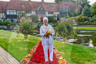 PEOPLE - Judi Dench besucht die Wisley Flower Show in Surrey