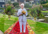 PEOPLE - Judi Dench besucht die Wisley Flower Show in Surrey