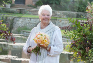 PEOPLE - Judi Dench besucht die Wisley Flower Show in Surrey