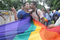 NEWS - Homosexualität in Indien: Oberstes Gericht legalisiert Liebe - für alle