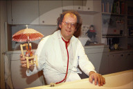 PEOPLE -  Kinderarzt Beat Richner ist tot (Archivbilder)