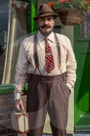 FEATURE - Zeitsprung: Aaron Whiteside lebt wie in den 1930er Jahren