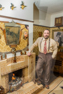 FEATURE - Zeitsprung: Aaron Whiteside lebt wie in den 1930er Jahren