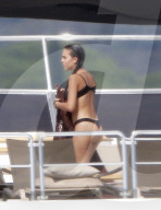 EXKLUSIV - Cristiano Ronaldo macht mit seiner Familie Yacht-Ferien vor St.Tropez