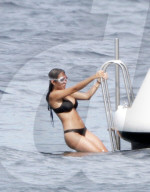 EXKLUSIV - Cristiano Ronaldo macht mit seiner Familie Yacht-Ferien vor St.Tropez