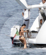 EXKLUSIV - Cristiano Ronaldo macht mit seiner Familie Yacht-Ferien vor St.Tropez