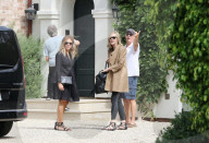 PEOPLE - Tom Hanks zeigt den Mittelfinger 