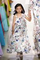 STYLING - New York Fashion Week: Badgley Mischka Frühling/Sommer 2019