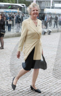 PEOPLE - Promis gedenken Sir Peter Hall in der Westminster Abbey