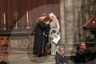 PEOPLE - Promis gedenken Sir Peter Hall in der Westminster Abbey