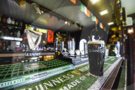 FEATURE - Sehnsucht nach Blackpool: Doug Smith baut in seinem Garten eine Replik des berühmten Blackpool Towers nach