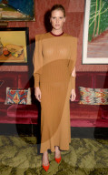 PEOPLE - Promis bei der Victoria Beckham Jubiläumsparty in London