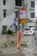 NEWS - Supertaifun wÃ¼tet in Hongkong und legt die Stadt lahm