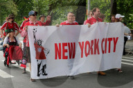 FEATURE - Schweizer Guggenmusik an der Steuben Day Parade in New York