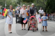 FEATURE - Schweizer Guggenmusik an der Steuben Day Parade in New York