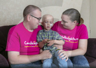 SCHICKSALE - Hodenkrebs mit 5: Der kleine Lucas kämpft sich durch die Chemotherapie