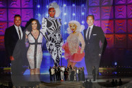 PEOPLE - Emmy Awards: Die Show
