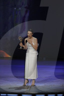 PEOPLE - Emmy Awards: Die Show