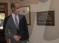 PEOPLE - Prinz William besucht das Acorns Kinderhospiz