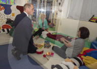 PEOPLE - Prinz William besucht das Acorns Kinderhospiz