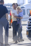 PEOPLE - Jimmy Fallon landet mit der Familie auf dem Heliport in New York
