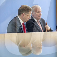NEWS - Deutschland: Verfassungsschutz-Chef Maassen wird ins Innenministerium versetzt (Archiv)