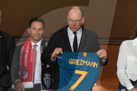 PEOPLE - Fürst ALbert fiebert mit seinen Verwandten beim Fussballmatch mit