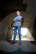 SCHICKSALE - Autist Alfie Aldridge modelt für River Island, H&M and Land Rover