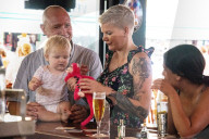 EXKLUSIV - Melanie Mueller feiert den Geburstag von Mia Rose im Bierkönig