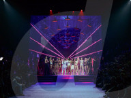 PEOPLE - Paris Fashion Week: Cardi B live an der Etam Show 