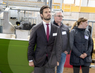 PEOPLE - Schweden: Prinz Carl Philip eröffnet Forschungszentrum