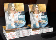 PEOPLE - Chrissy Teigen stellt ihr neues Buch in Los Angeles vor
