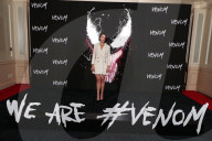 PEOPLE - Promis am 'Venom'  Photo Call in Beverly Hills