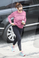 PEOPLE - Sportliche Promis halten sich fit