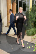 PEOPLE - Fürstin Charlene von Monaco besucht die Akris Modenschau in Paris