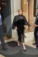 PEOPLE - Fürstin Charlene von Monaco besucht die Akris Modenschau in Paris