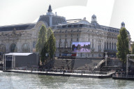 PEOPLE - Paris Fashion Week: Promis bei L'Oreal