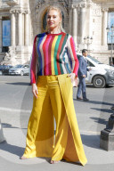 PEOPLE - Promis an der Fashion Week in Paris 