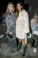 PEOPLE - Promis an der Fashion Week in Paris 