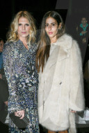 PEOPLE - Promis an der Fashion Week in Paris 