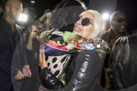 PEOPLE - Promis an der Fashion Week in Paris (weitere Bilder)
